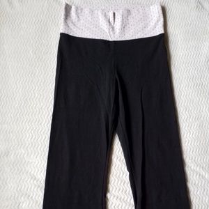 Victoria's Secret Most Loved Yoga Pant